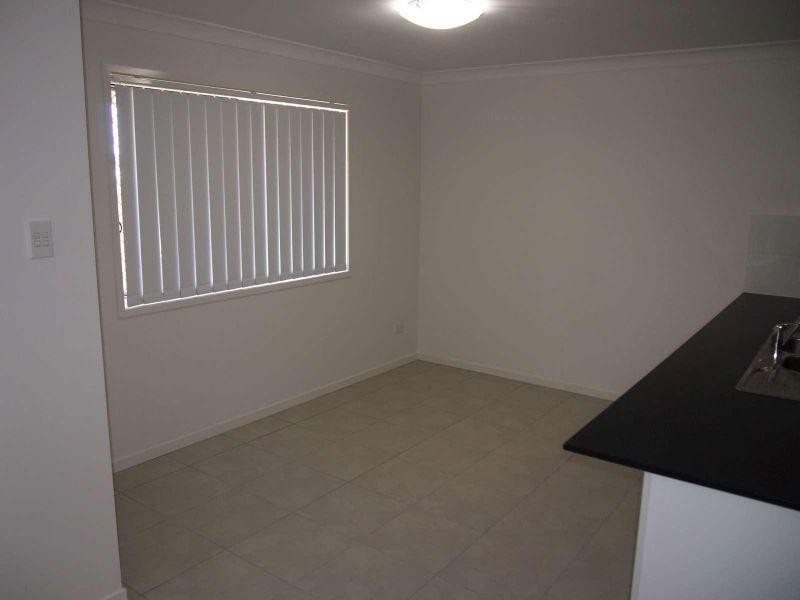 2/36 Keeley Street, Morayfield QLD 4506