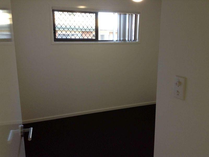 2/40 Dundee Drive, Morayfield QLD 4506