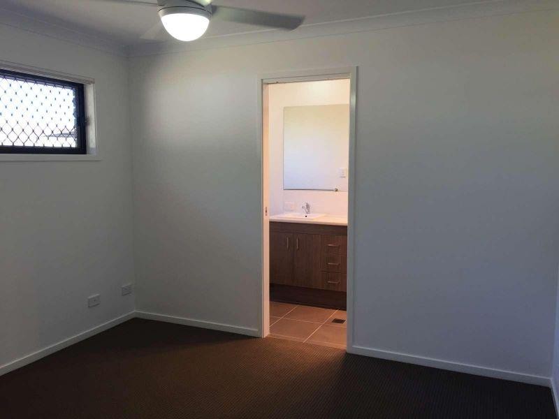 1/49 Paradise Road, Burpengary QLD 4505
