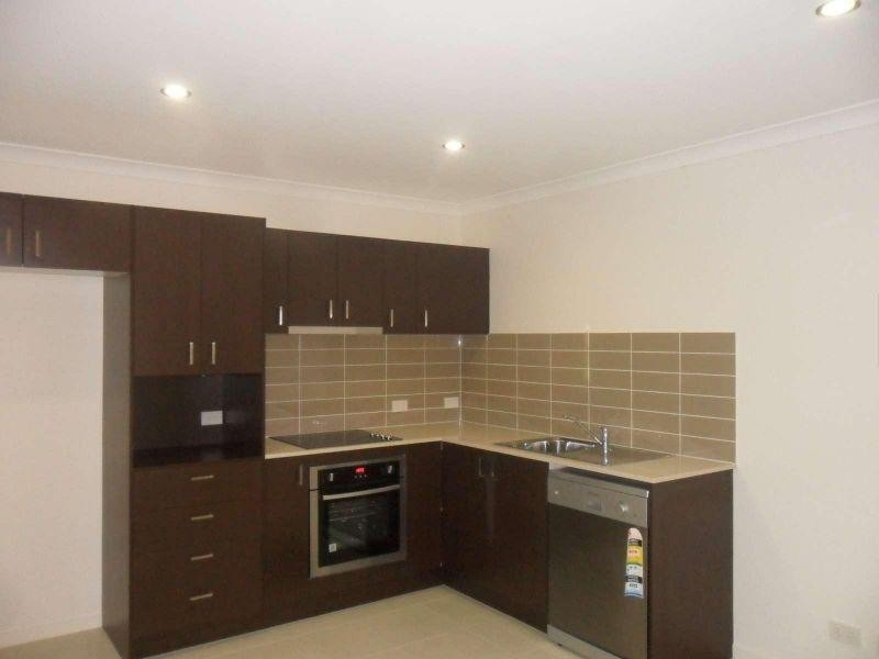 2/43 Meadowview Drive, Morayfield QLD 4506