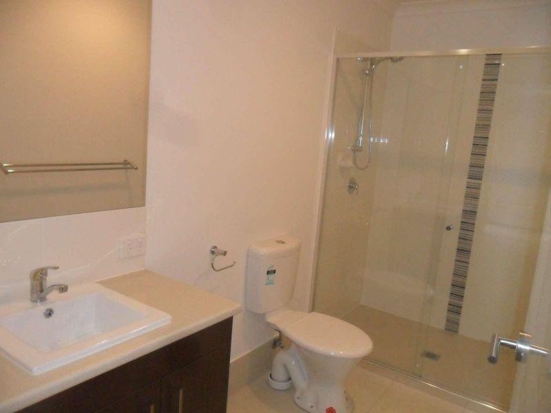 2/43 Meadowview Drive, Morayfield QLD 4506