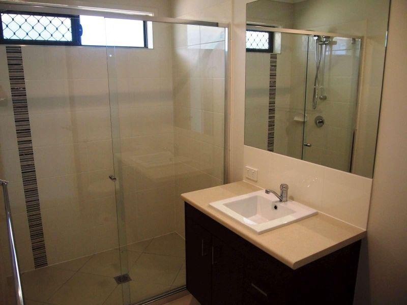 2/19 Leopardtree Drive, Upper Caboolture QLD 4510