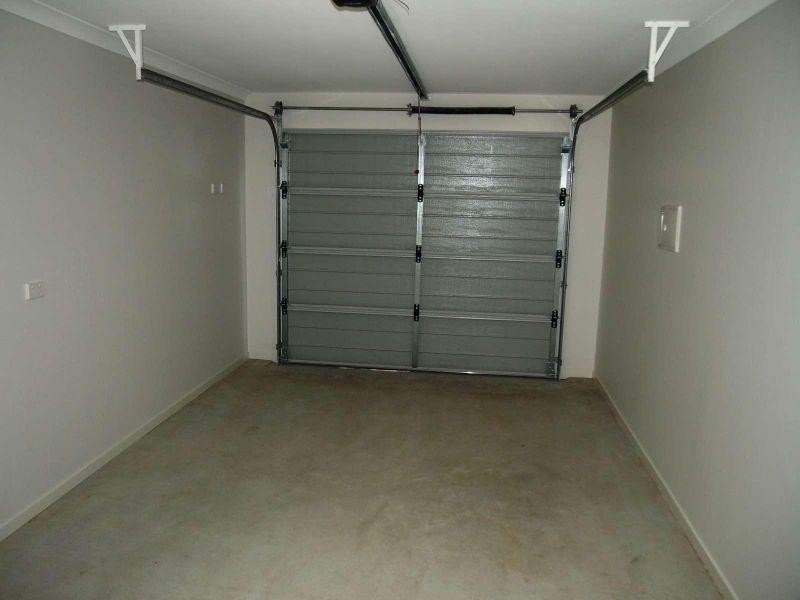 2/19 Leopardtree Drive, Upper Caboolture QLD 4510