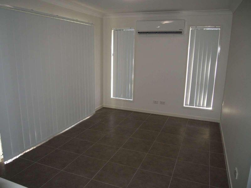 2/21 Acqua Street, Burpengary QLD 4505