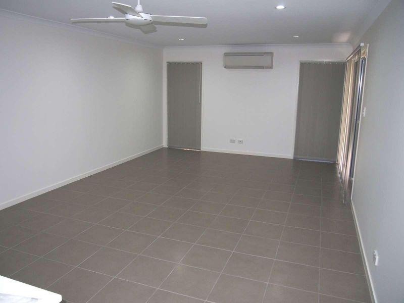 1/37 Desmond Street, Narangba QLD 4504