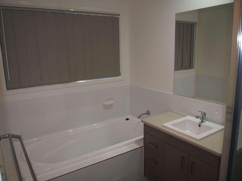 1/37 Desmond Street, Narangba QLD 4504