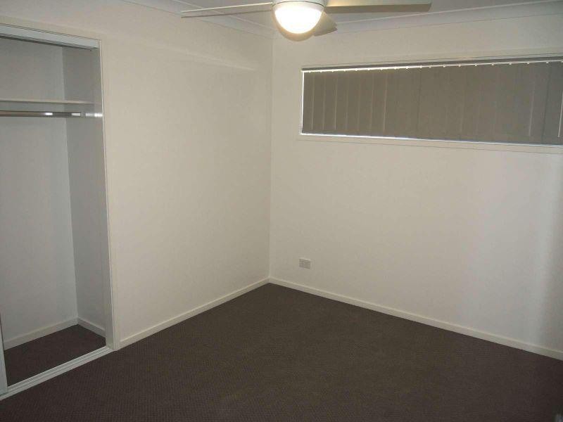 2/37 Desmond Street, Narangba QLD 4504