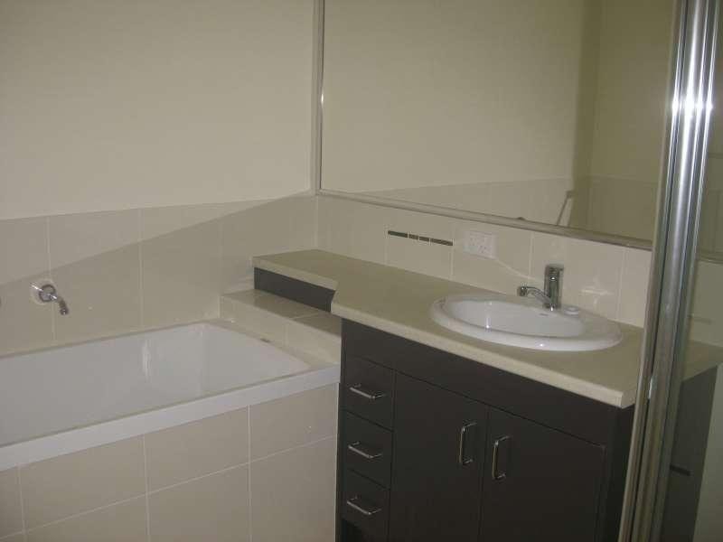 1/11 Bottle Tree Crescent, Mango Hill QLD 4509