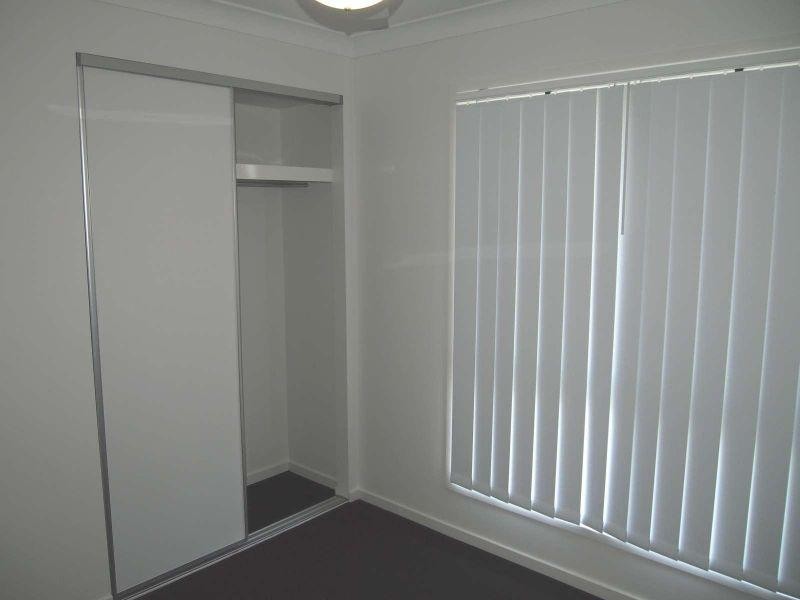 1/10 Lagoon Road, Burpengary QLD 4505