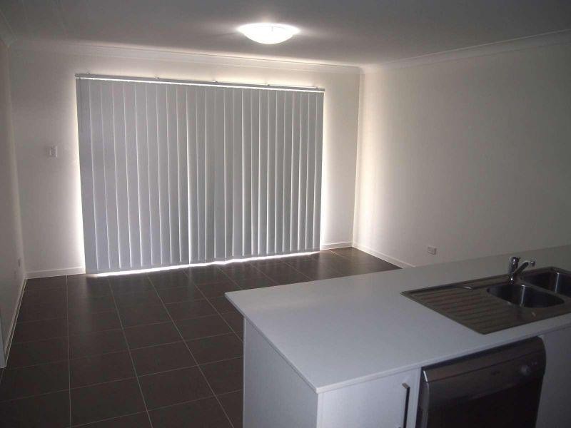 2/31 Thorpe Street, Burpengary QLD 4505