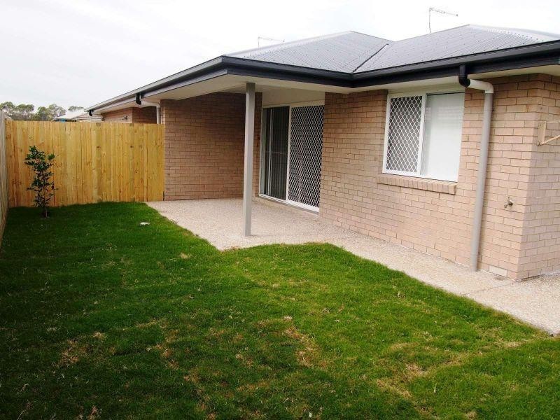 2/31 Thorpe Street, Burpengary QLD 4505