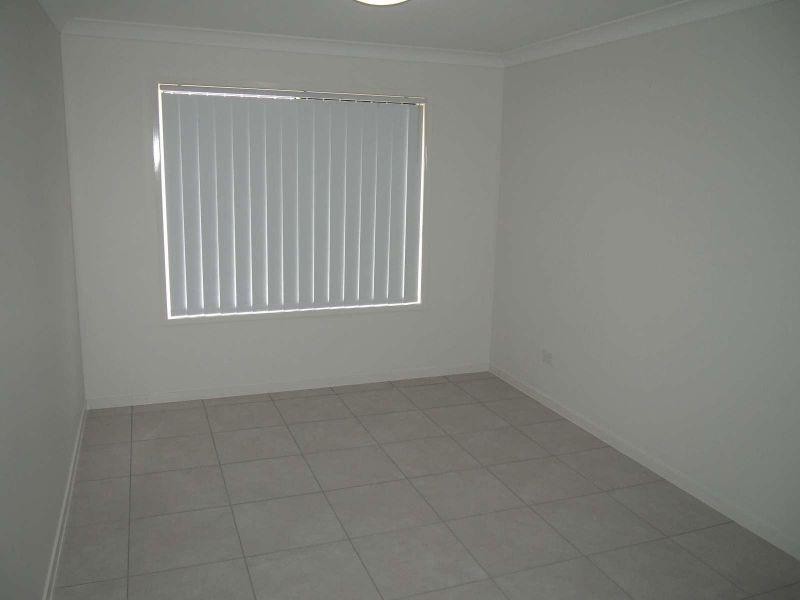 1/12 Lycian Street, Burpengary QLD 4505