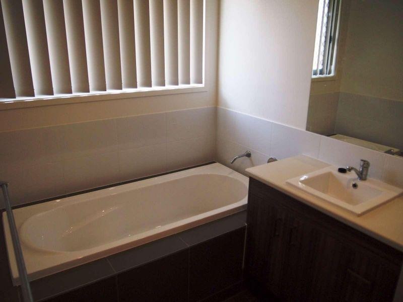 1/42 Basalt Street, Caboolture QLD 4510