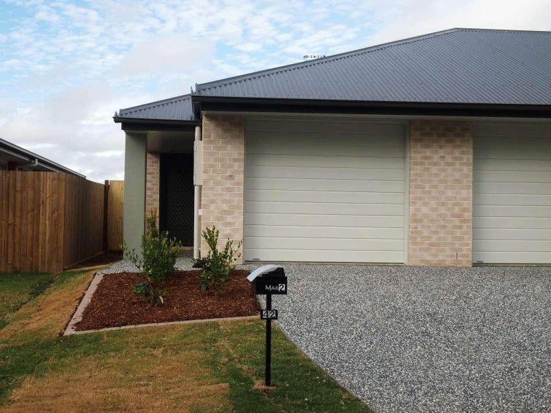 2/42 Basalt Street, Caboolture QLD 4510