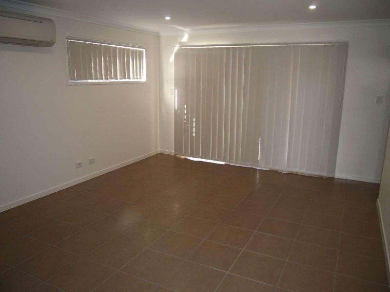 2/5 Wonga Court, Morayfield QLD 4506