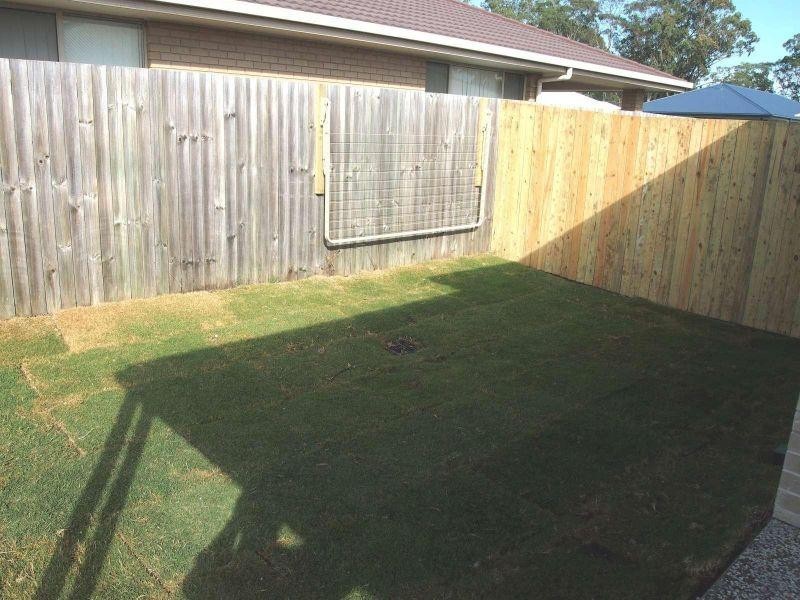 2/5 Wonga Court, Morayfield QLD 4506