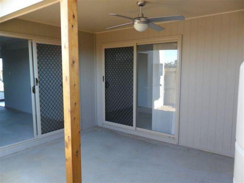 2/9 River Breeze Drive, Griffin QLD 4503