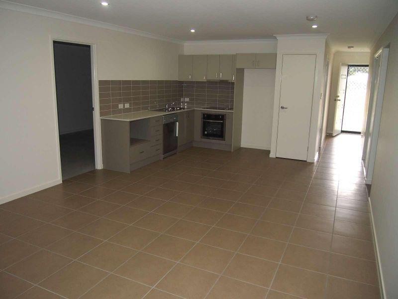 1/16 Lycian Street, Burpengary QLD 4505