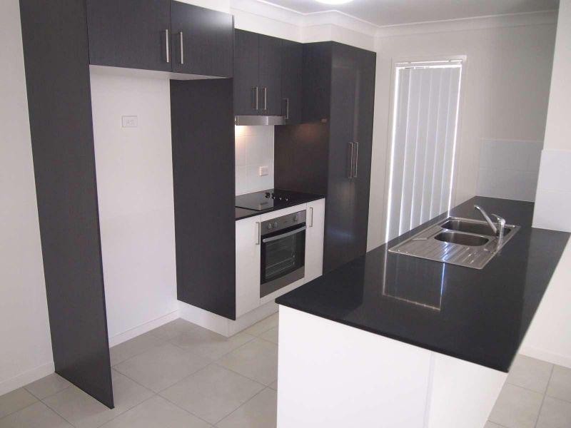 2/10 Coach West Road, Morayfield QLD 4506