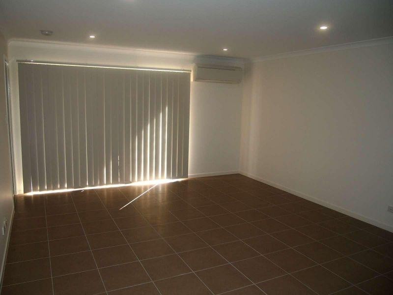 2/23 Lycian Street, Burpengary QLD 4505