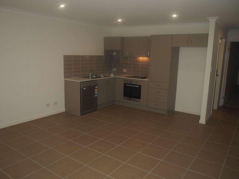 2/23 Lycian Street, Burpengary QLD 4505
