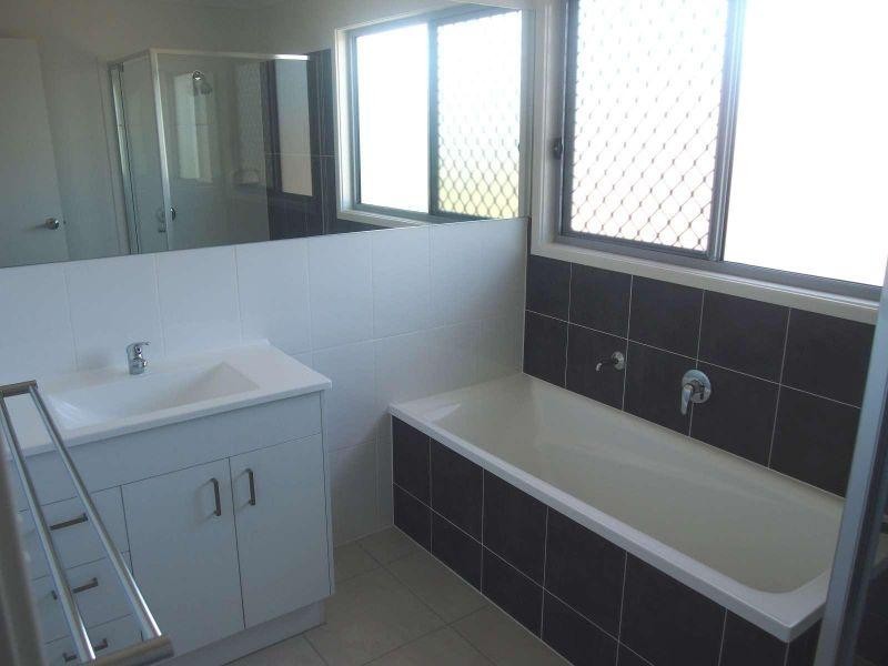 1/20 Tamarin Court, Dakabin QLD 4503