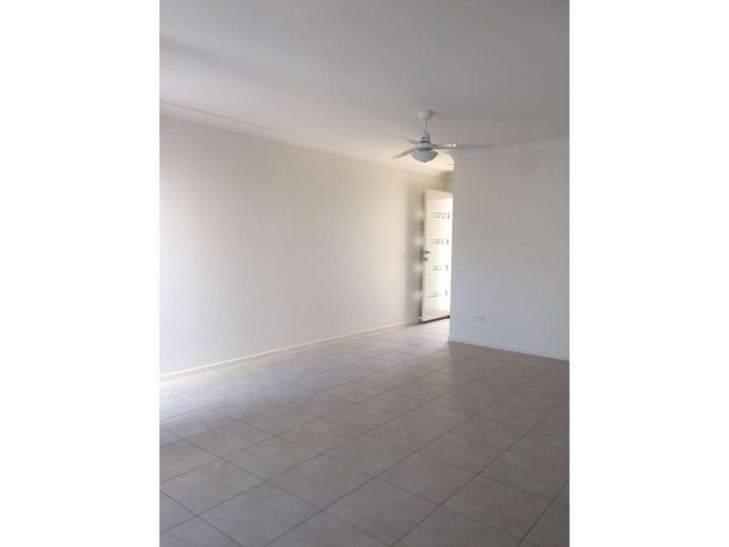 1/7 Tamarin Court, Dakabin QLD 4503
