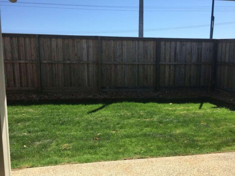 2/36 Coogera Court, Morayfield QLD 4506