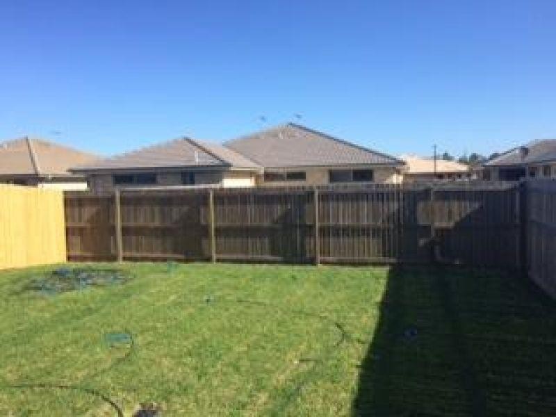 2/11 White Ash Court, Caboolture QLD 4510