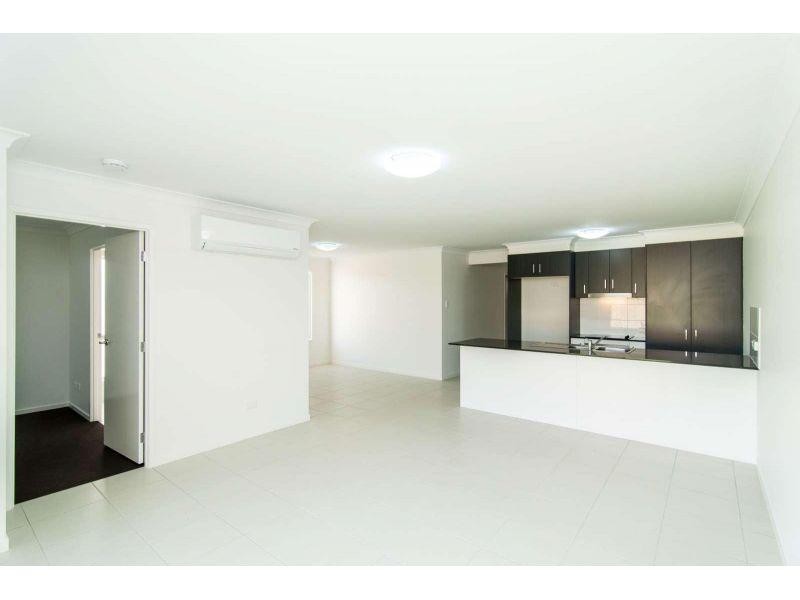 1/21 Coogera Court, Morayfield QLD 4506