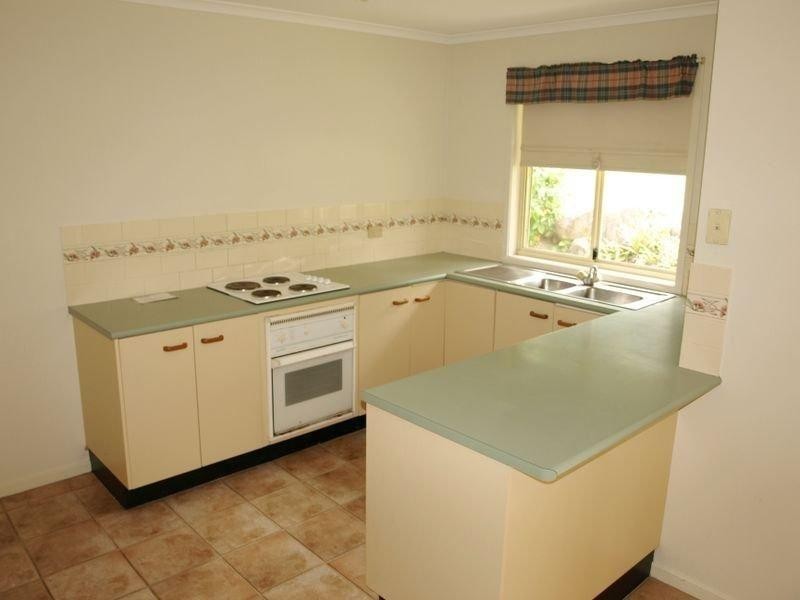 7 Washbrook Crescent, Petrie QLD 4502