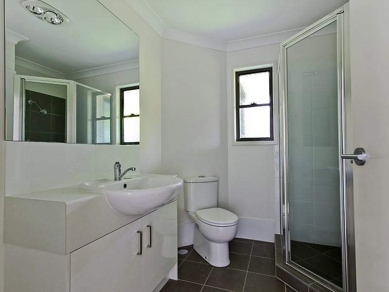 2/14 Wyllie Street, Petrie QLD 4502