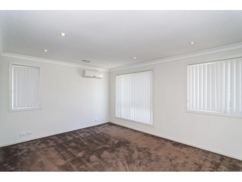 6 Somerset Drive, Carseldine QLD 4034