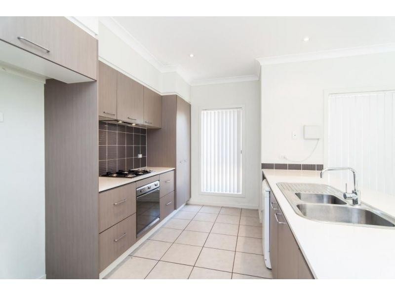 6 Somerset Drive, Carseldine QLD 4034