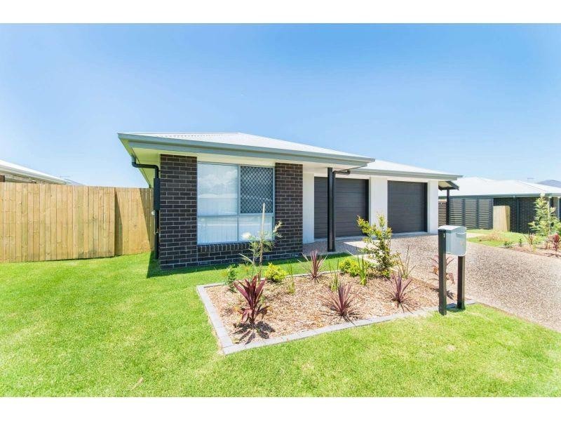 1/18 Coogera Court, Morayfield QLD 4506