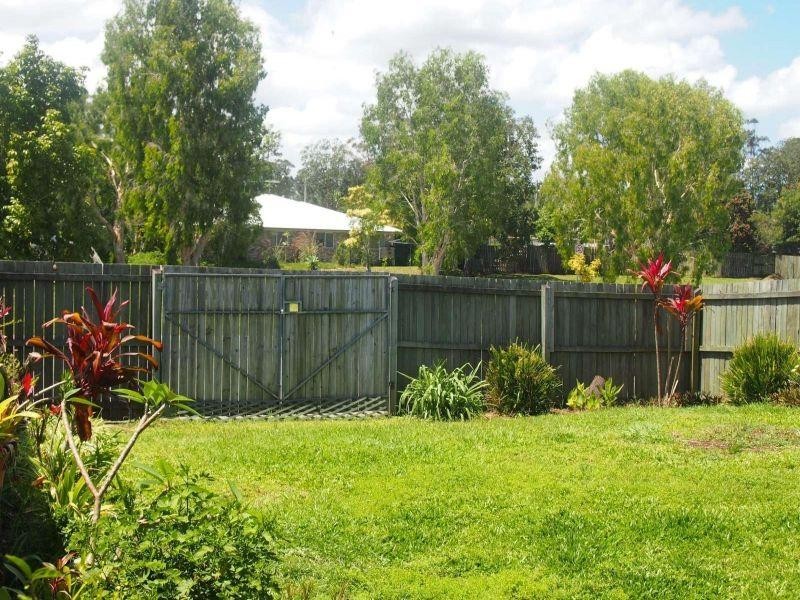 2/110 Ruby Street, Caboolture QLD 4510