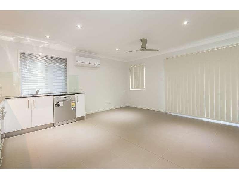 1/11 Applewood Court, Kallangur QLD 4503