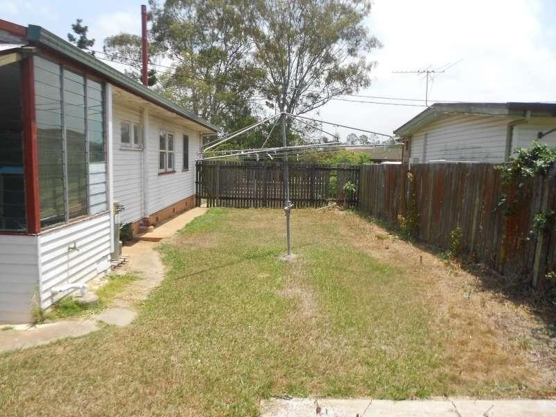 7 Florence Street, Kallangur QLD 4503