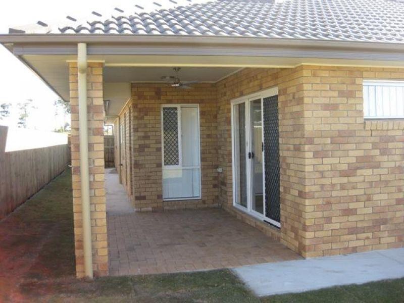6 Sears Parade, North Lakes QLD 4509