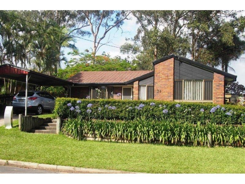 24 Woodlands Avenue, Petrie QLD 4502