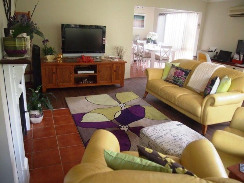 24 Woodlands Avenue, Petrie QLD 4502