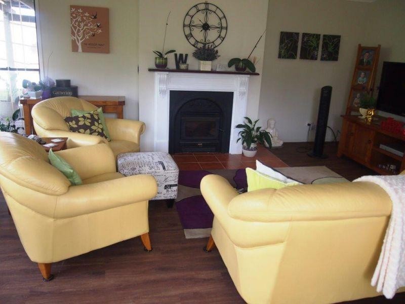 24 Woodlands Avenue, Petrie QLD 4502