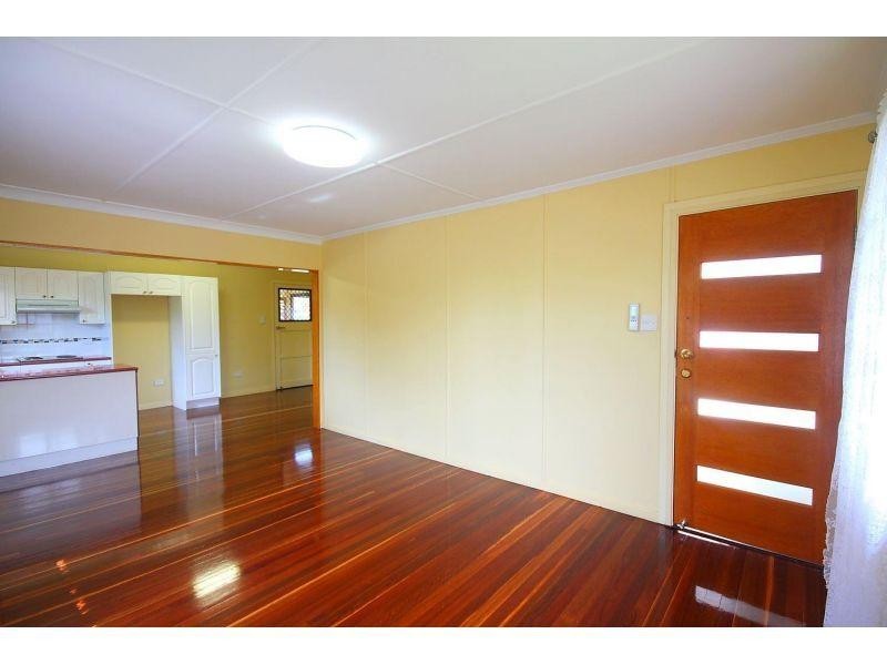 9 Goodfellows Road, Kallangur QLD 4503