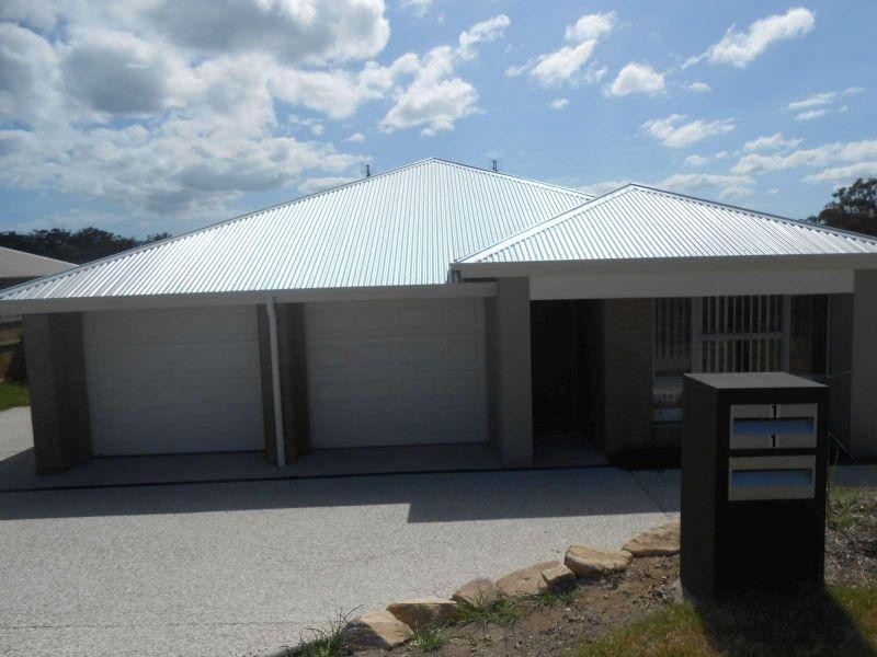 2/1 Justin Street, Pimpama QLD 4209