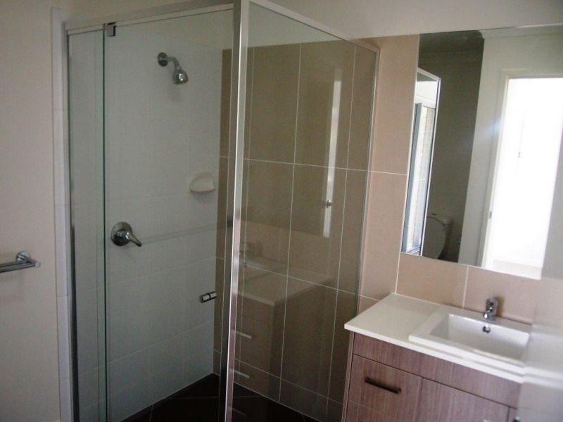 2/21 Hind Court, Bellmere QLD 4510