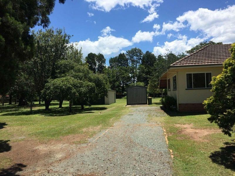 85 School Street, Kallangur QLD 4503