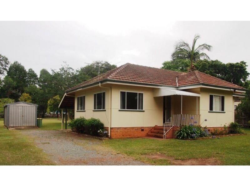 85 School Street, Kallangur QLD 4503