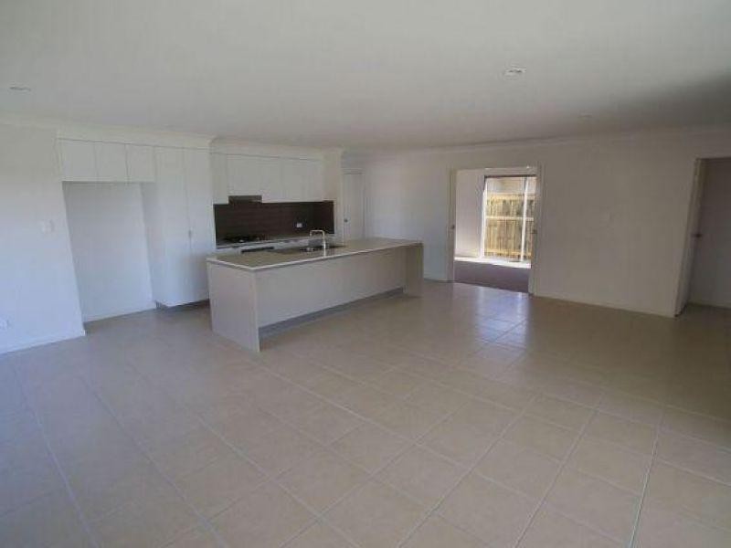 4 Swanston Crescent, Narangba QLD 4504