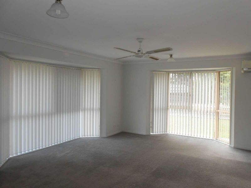 1/17 Donegal Street, Morayfield QLD 4506
