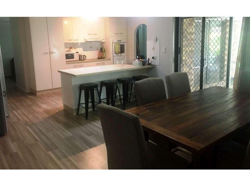 140 Peel Road, Ningi QLD 4511